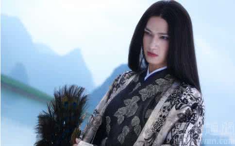 花千骨中杀阡陌接吻 花千骨中的杀阡陌是谁 杀阡陌是男的还是女的