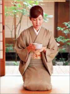 黑茶降血脂 日本黑茶能降脂,助你轻松减肥