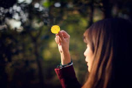 愿岁月温柔以待 ?岁月，请对她温柔一些