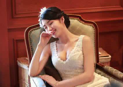 静听风雨 情感美文:倚窗静听风雨,风云含笑尘世情